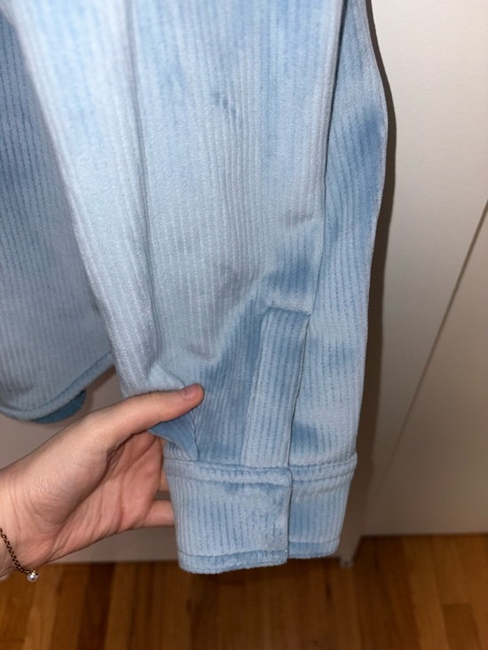 Alo Yoga Ribbed Velour Mountain Side Shacket - Picture 7 of 8